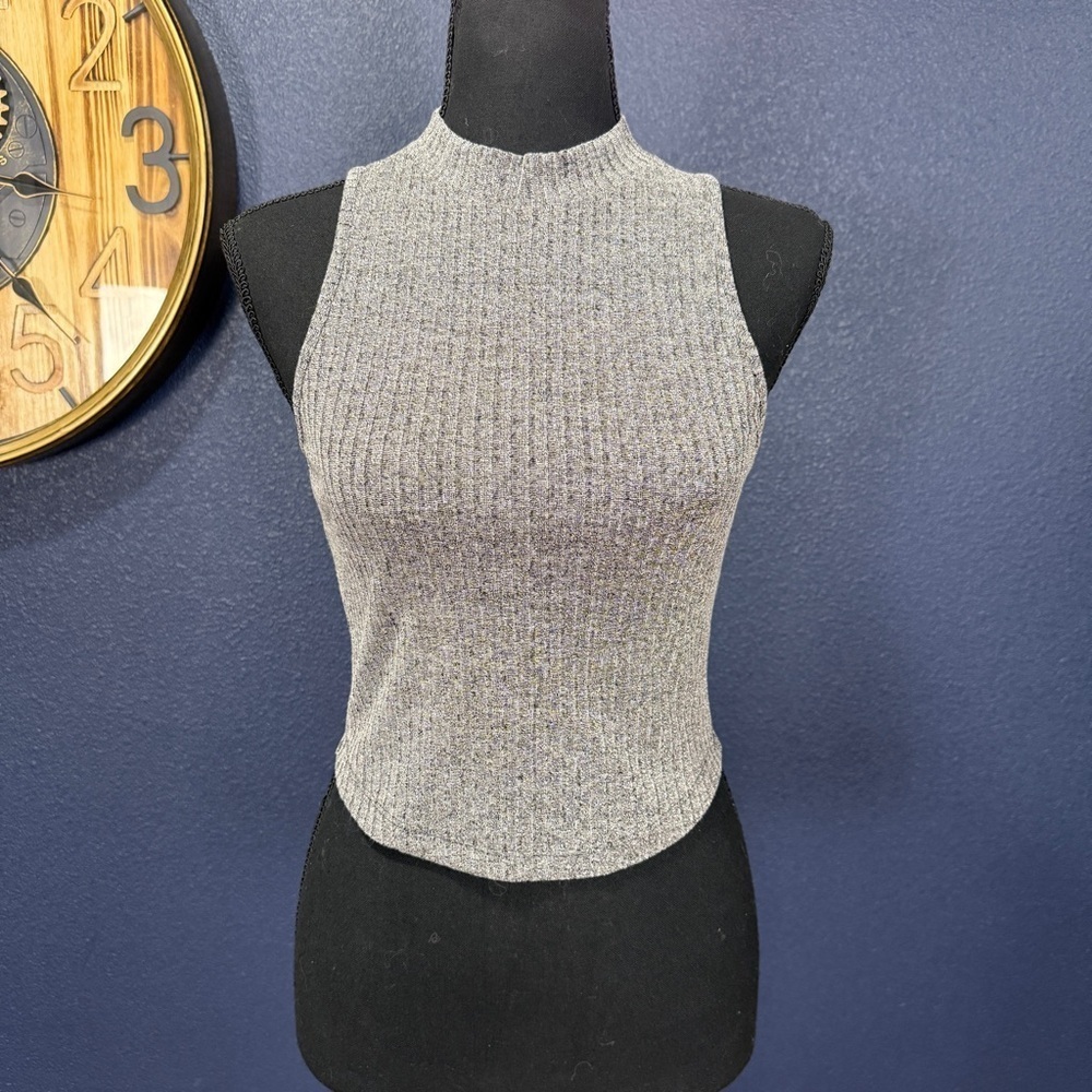 Bozzolo Heather Gray Ribbed Mock Neck Tank Top, Medium